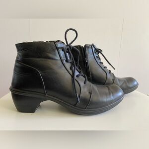 Black zip in lace up heeled boots